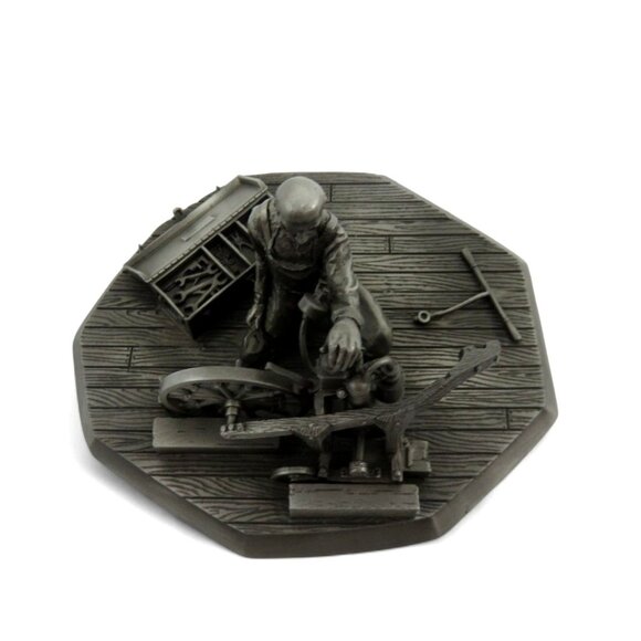 DEUTSCHES MUSEUM Gottlieb Daimler Pewter Metal Figurine Sculpture Vintage - Picture 7 of 10